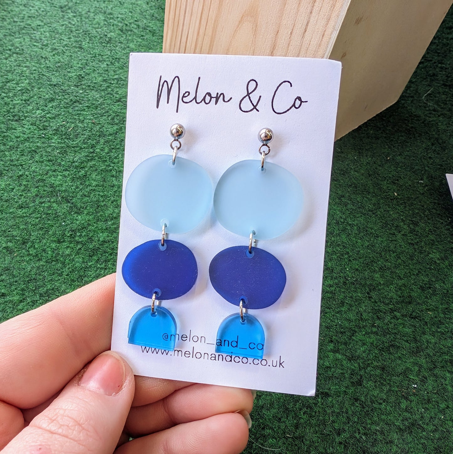 Fiver Friday - Mystery Pair of Earrings