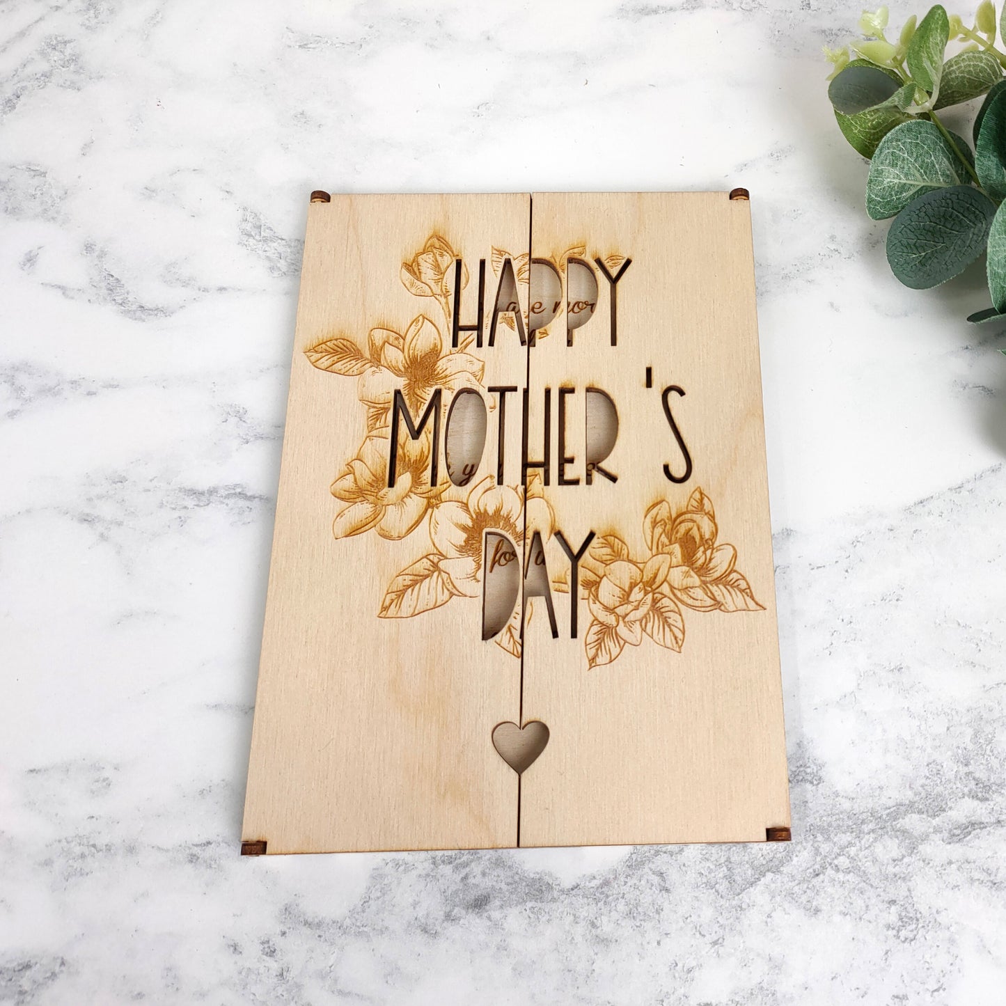 Wooden Engraved Card - Floral Mother's Day